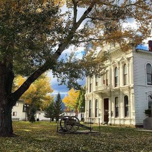 Meet your Posher, Karen